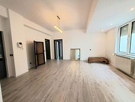 Apartament de vânzare sau de închiriat 5 camere, în Bucuresti, zona Clucerului