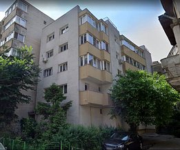 Apartament de vanzare 4 camere, în Bucuresti, zona Magheru
