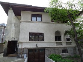 Casa de vanzare 8 camere, în Bucuresti, zona Universitate