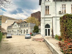 Casa de închiriat 17 camere, în Bucuresti, zona Victoriei