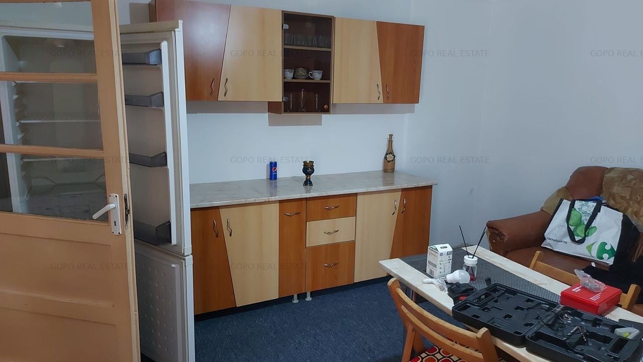 Casa 3 camere zona Ferentari