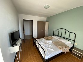 Apartament de vânzare 3 camere, în Mamaia, zona Nord