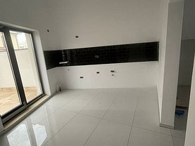 Casa de vânzare 4 camere, în Ovidiu, zona Sud