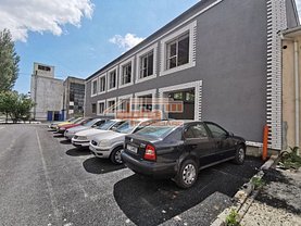 Vânzare spaţiu industrial