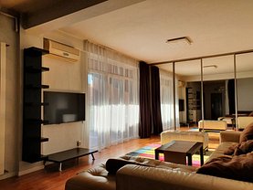 Apartament de închiriat 2 camere, în Cluj-Napoca, zona Central