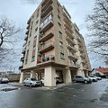 Apartament de vânzare 3 camere, în Bucureşti, zona Văcăresti