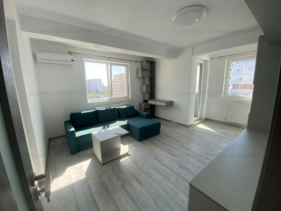 Apartament 3 camere decomandat mobilat - Utilat + Parcare