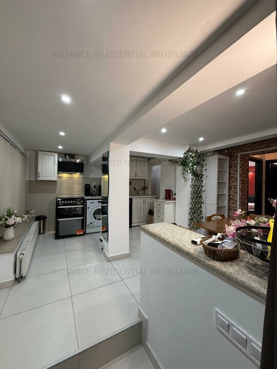 Apartament 4 camre 88mp si gradina Popesti Lerdeni