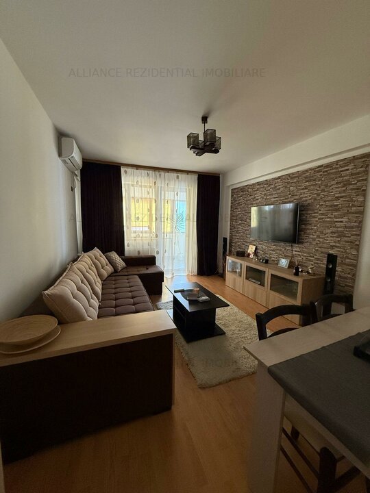--Apartament 3 camere ,mobilat utilat -- Drumul Fermei --