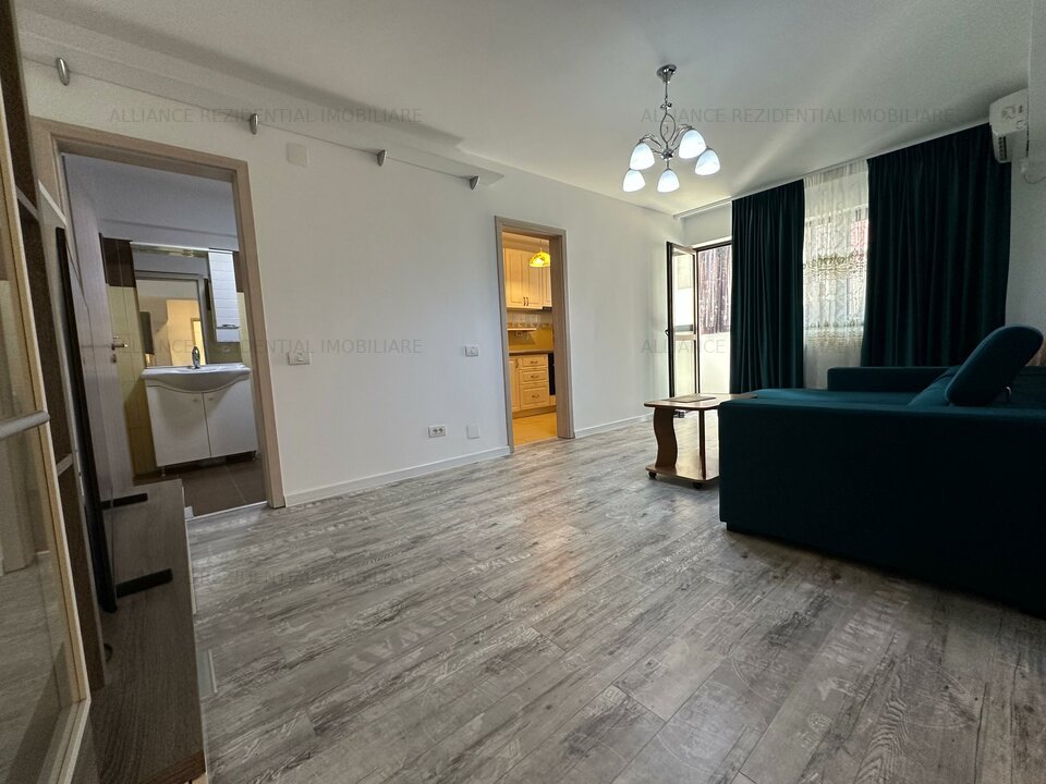 Apartament 3 camere -Mobilat /Utilat- Gata de mutare