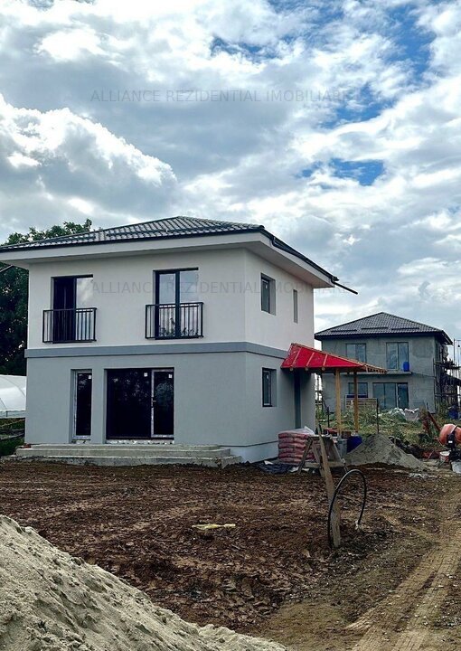 De Vânzare: Casă Individuală 3 camere curte 330mp - Măgurele