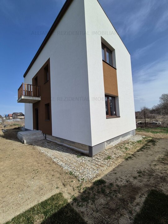 Vânzare Casă Individuală în Măgurele (P+1) – 3 Camere – 350 mp Curte