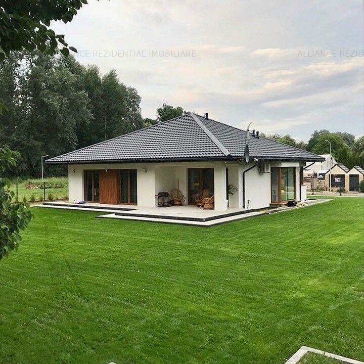 Casă individuală cu 3 camere, ideală pentru familie – locație liniștită!