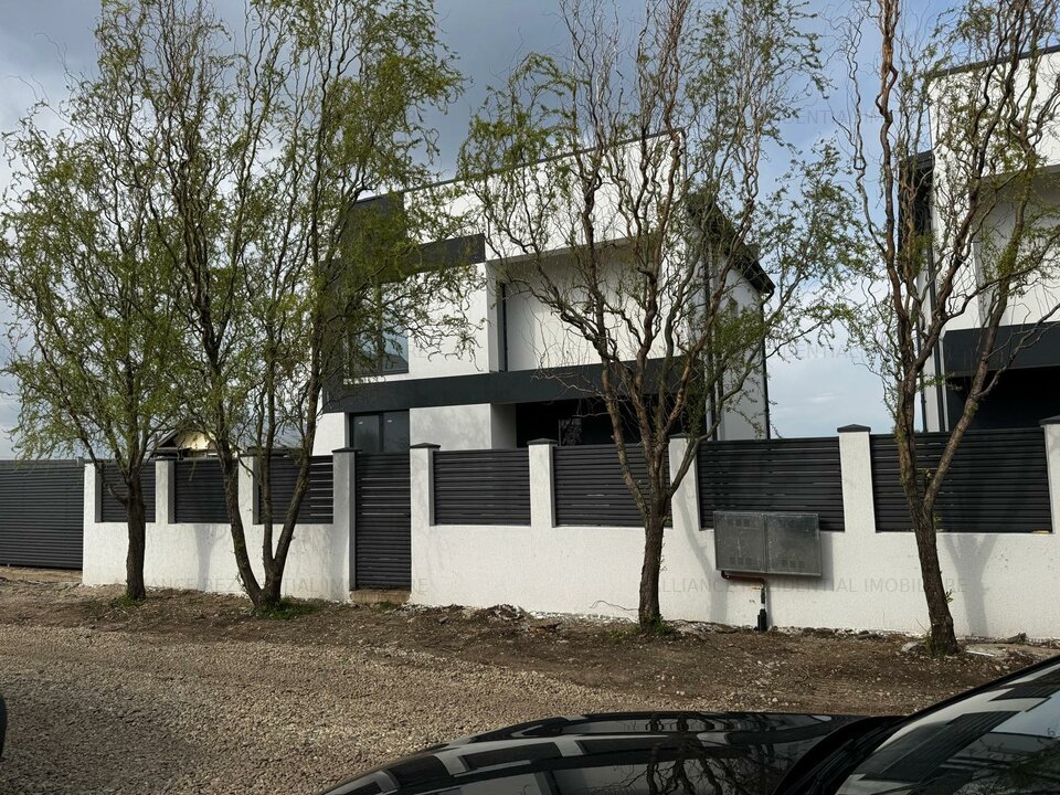Casa individuala || 5 camere 3 bai + dressing || teren 417mp