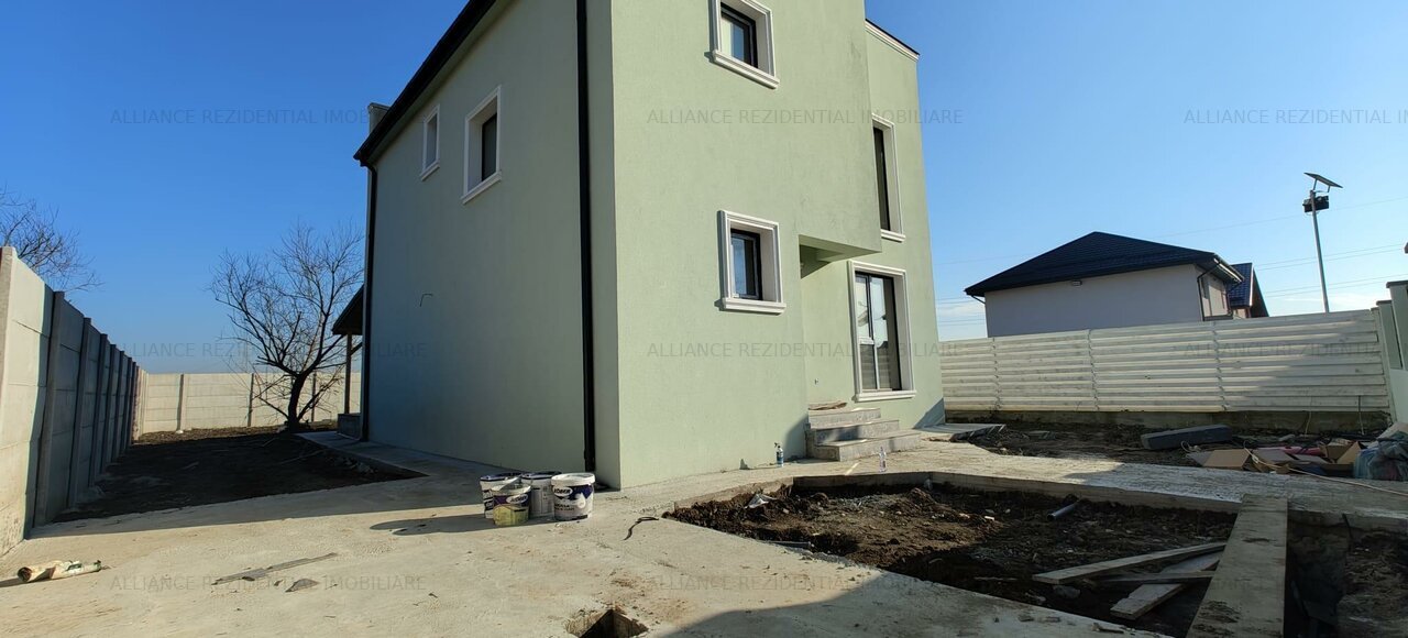 Casa individuala - 5 camere - 3 bai - 120mp utili