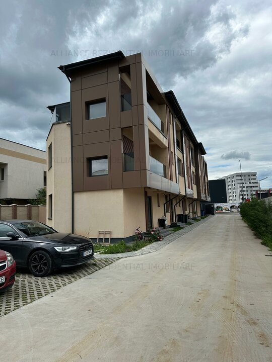Sector 4 - Casa cu 5 camere P+2- Grand Arena