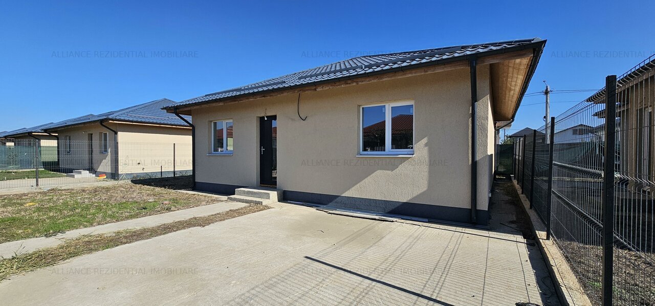 Casa individuala || 4 camere 2 bai || 260 mp teren || zona linistita