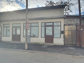 Vânzare spaţiu comercial
