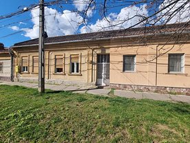 Casa de vânzare 3 camere, în Timisoara, zona Sagului