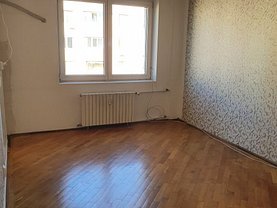 Apartament de vânzare 3 camere, în Bucureşti, zona Drumul Taberei