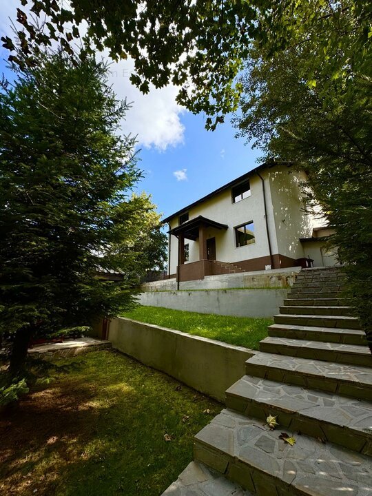 Vila de Vanzare in Cheia-Prahova-Comision 0%