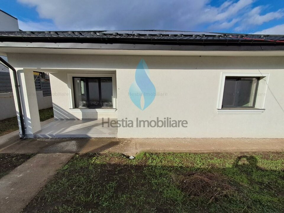 Casa cu trei camere si 500mp teren, Valea Adanca-Iasi.