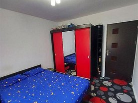 Apartament de vânzare 3 camere, în Bucureşti, zona Crângaşi
