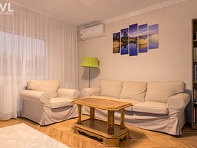 Apartament de vânzare 4 camere, în Arad, zona Mioriţa