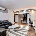 Apartament de vânzare 3 camere, în Arad, zona Polivalenta