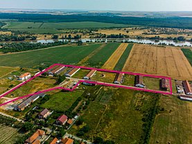 Vânzare spaţiu industrial