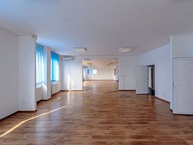 Închiriere birou