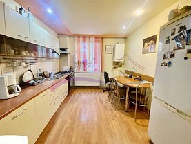 Apartament de închiriat 3 camere în Sibiu, Mihai Viteazul