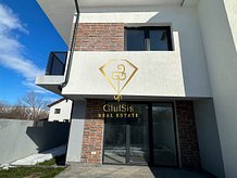 Casa 4 camere în Otopeni, Central