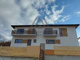Casa de vânzare 4 camere, în Dezmir, zona Central