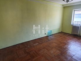 Apartament de vânzare 3 camere, în Iasi, zona Nicolina