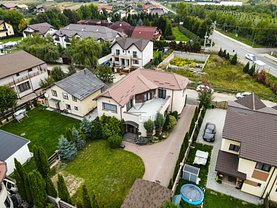 Casa de vânzare 5 camere, în Sânpetru, zona Central