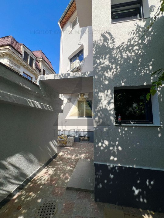 CASA DUPLEX | AVIATORILOR | CU CHIRIAS