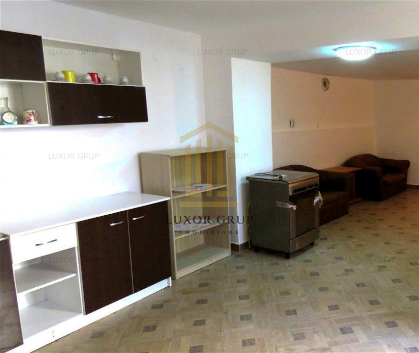 Apartament 3 Camere Spatios 140 Mpc ~ Valea Aurie/Sub Arini ~ 500 E/m2 - imaginea 1