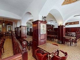 Vânzare spaţiu comercial