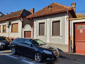 Casa de vânzare 2 camere, în Braşov, zona Blumăna