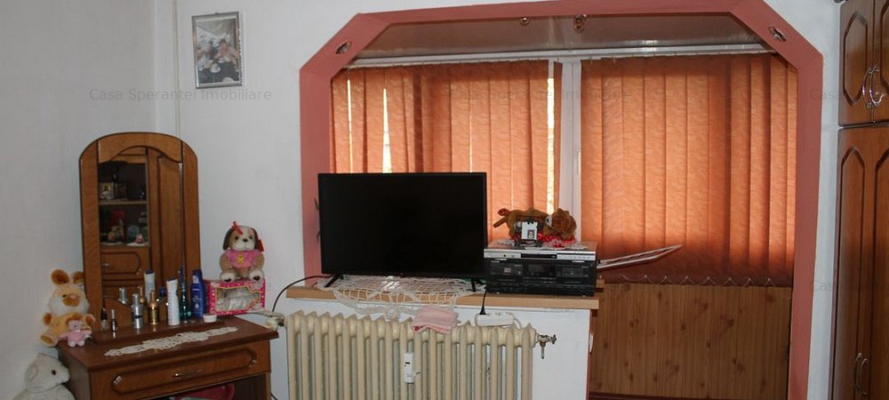 Apartament 3 camere, 69mp, Brazda lui Novac, Craiova !!! - imaginea 0 + 1