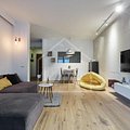 Apartament de vânzare 3 camere, în Bucureşti, zona Băneasa
