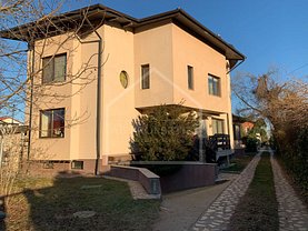 Casa de vânzare 10 camere, în Bucureşti, zona Pipera