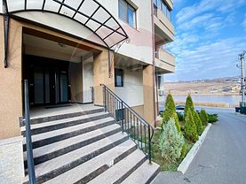 Apartament de vânzare 2 camere, în Rediu