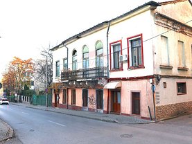 Vânzare spaţiu comercial