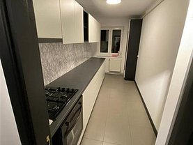 Apartament de închiriat 2 camere, în Braşov, zona Central