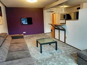 Apartament de închiriat 3 camere, în Brasov, zona Racadau