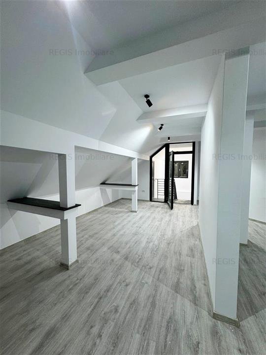 Oportunitate Apartament 3 Camere Busteni , Cantacuzino