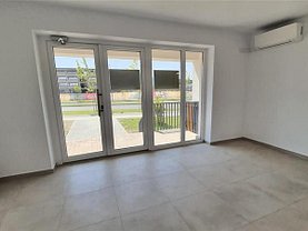 Vânzare spaţiu comercial