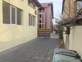 Casa de închiriat 7 camere, în Bucureşti, zona Militari